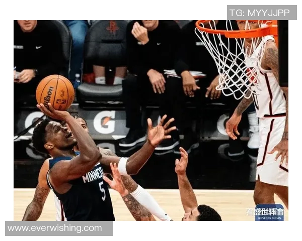 2016年森林狼与火箭精彩对决回顾及赛季表现分析